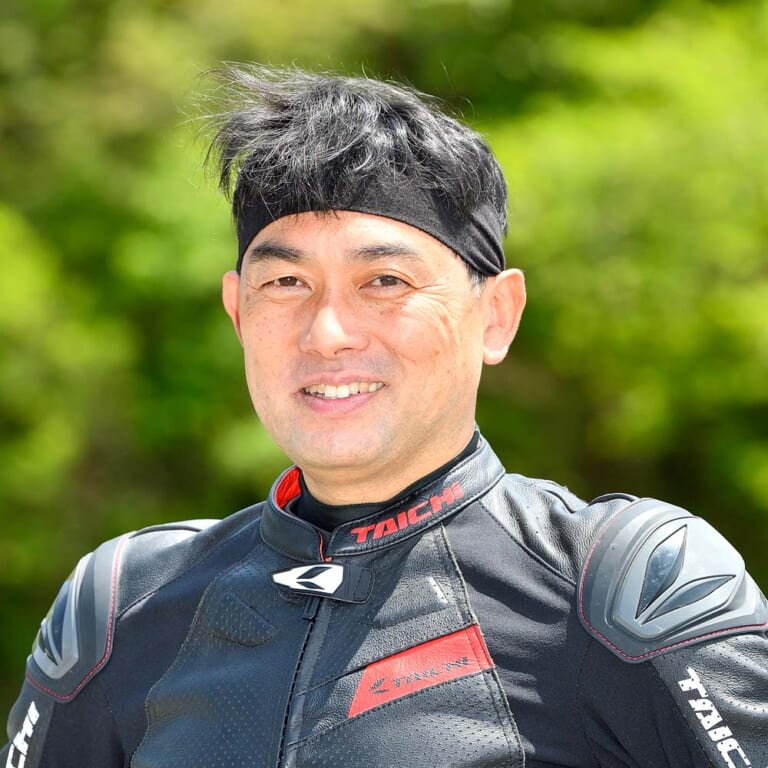 アクティブカスタムZX-25R|テスター横田和彦|アクティブ ニンジャZX-25Rストリートカスタムスタイル見参!!【ワイドタイヤで別格の安心感】