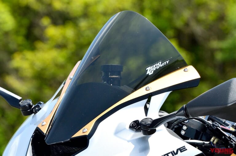 アクティブカスタムZX-25R|スクリーン|ゼログラビティ|アクティブ ニンジャZX-25Rストリートカスタムスタイル見参!!【ワイドタイヤで別格の安心感】