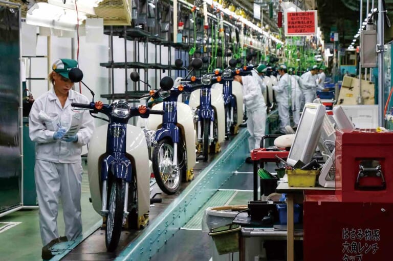 品薄のワケ3:作れない/運べない|今、新車バイクは買える? 買えない?【どれもこれも超品薄!? 新型コロナ禍の納車事情を探る】