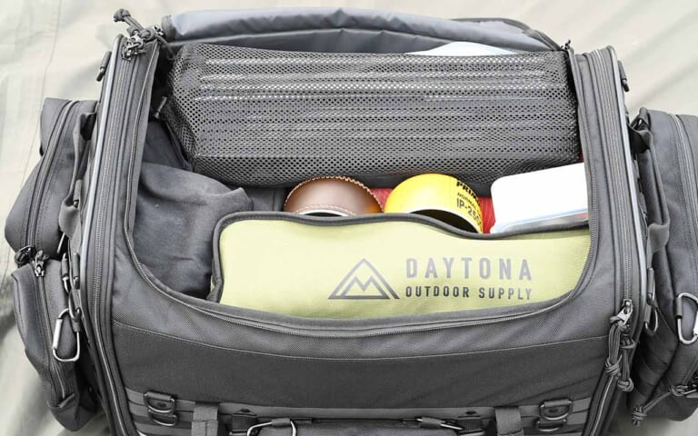 バイクでソロキャンプ|荷物|“バイクでソロキャンプ”荷物の量を決める大型シートバッグの選び方【初心者は大きいサイズを選ぶべし】