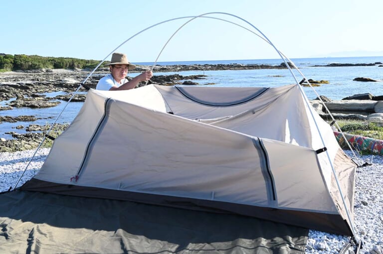 バイクでソロキャンプ|自立式テント|“バイクでソロキャンプ”失敗しない自立式テントの選び方【初心者は張りやすさを重視すべし】