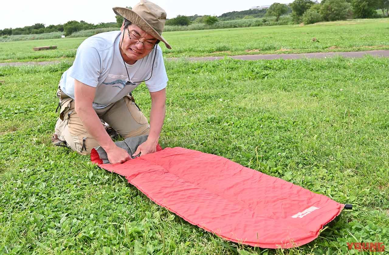 バイクでソロキャンプ|エアマット|快適バイクキャンプの決め手! 快眠環境づくりを左右する“マット”の選び方