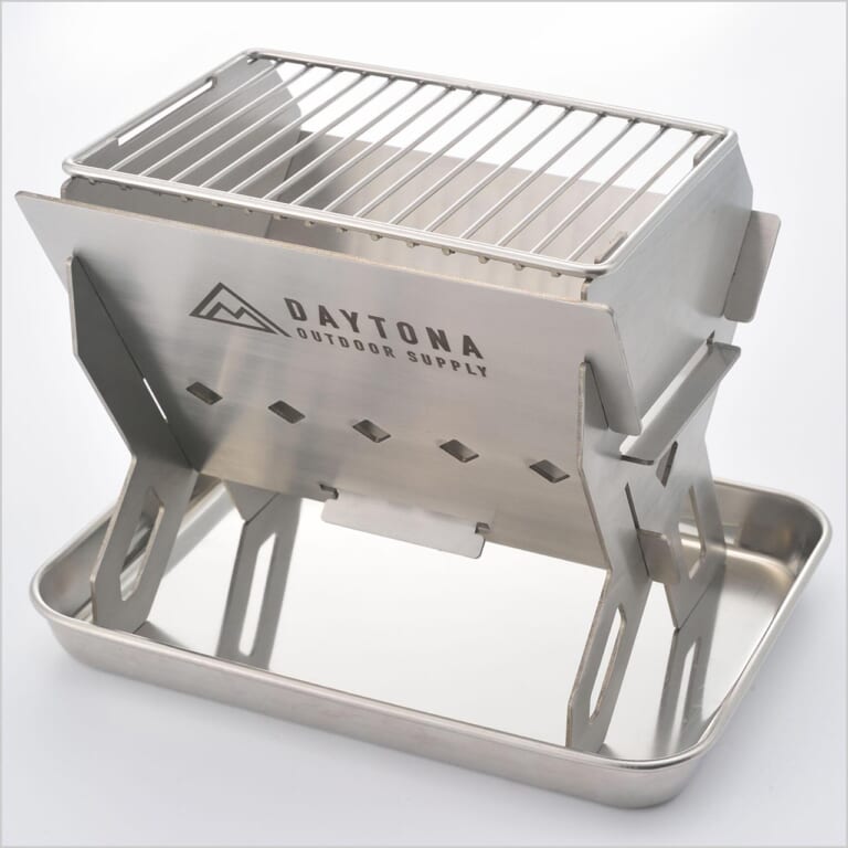 バイクでソロキャンプ|焚き火台|デイトナ ツーリングフラットグリル189|“バイクでソロキャンプ”失敗しない焚き火台の選び方【キャンプの花形には徹底的にこだわれ!】