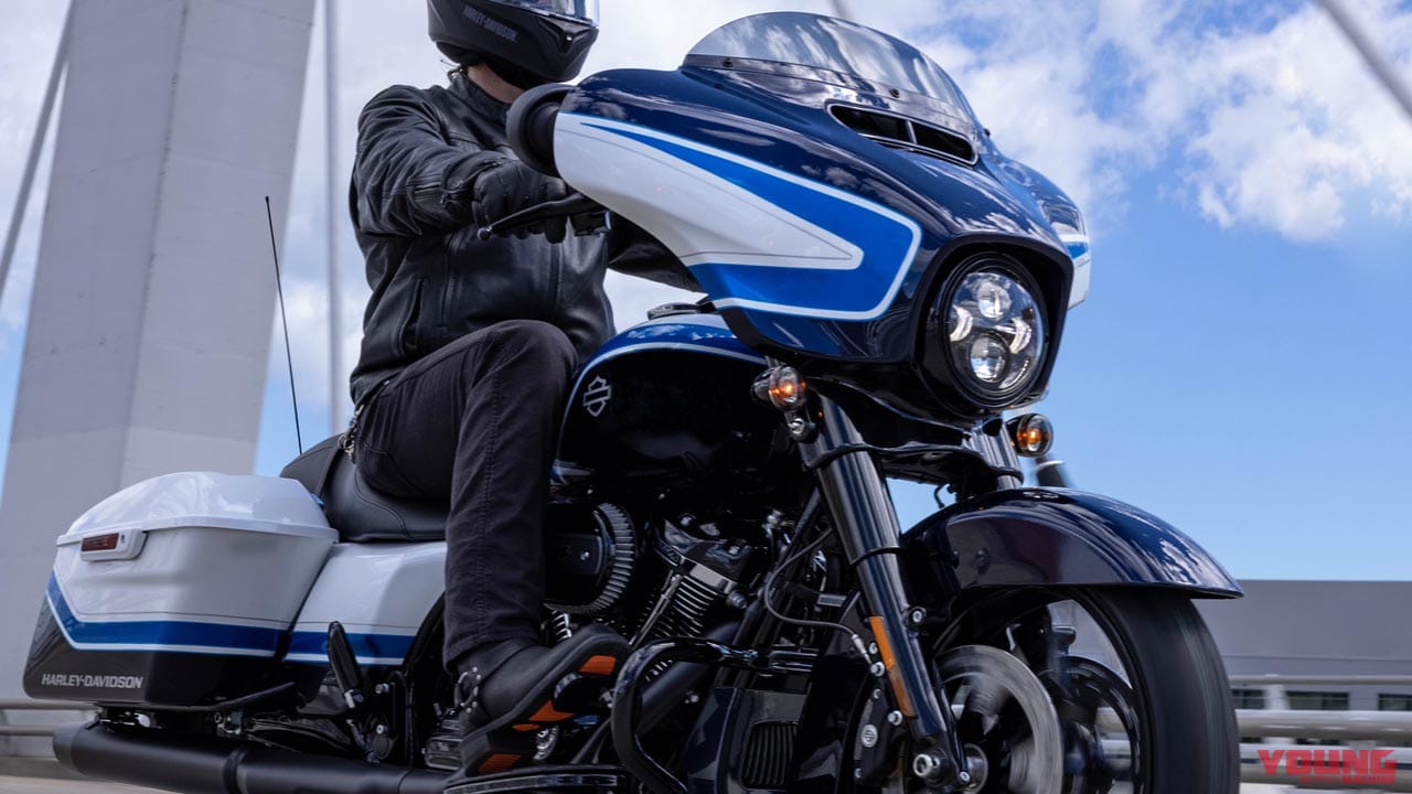 |日本限定5台…ス○キのクー○ーレプリカかっ! ハーレー「ストグラスペシャル」に特別色登場