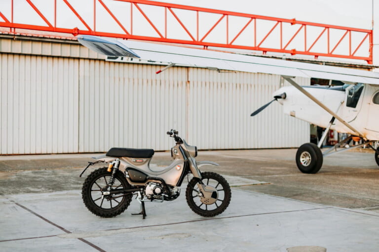 Honda Italy × MAAN Motocicli Audaci SUPER CUB 125X|ホンダ「スーパーカブ125X」登場! 実車はサルディーニャ島イベントとEICMAで公開