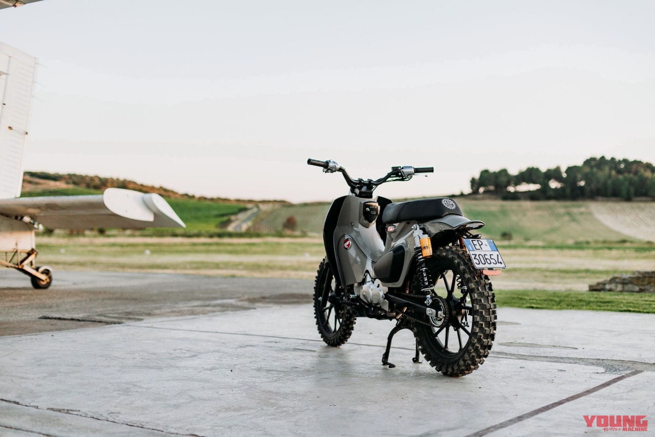 Honda Italy × MAAN Motocicli Audaci SUPER CUB 125X|ホンダ「スーパーカブ125X」登場! 実車はサルディーニャ島イベントとEICMAで公開