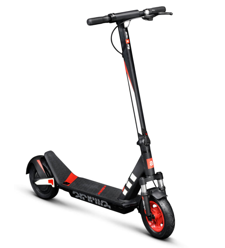 APRILIA eSR2|日本では原付バイク扱いに? 電動キックボード「アプリリアeSR2」公開!