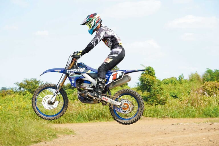 オフロードライディング|ジャンプ|サスを入れる|サスペンションでジャンプしてみよう!!〈渡辺学のオフロードライディング指南〉