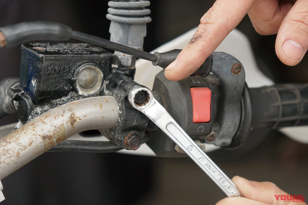 |愛車を好調に保つ! 簡単オフロード車チェック&メンテナンス【前編:増し締め/エアクリーナーetc.】