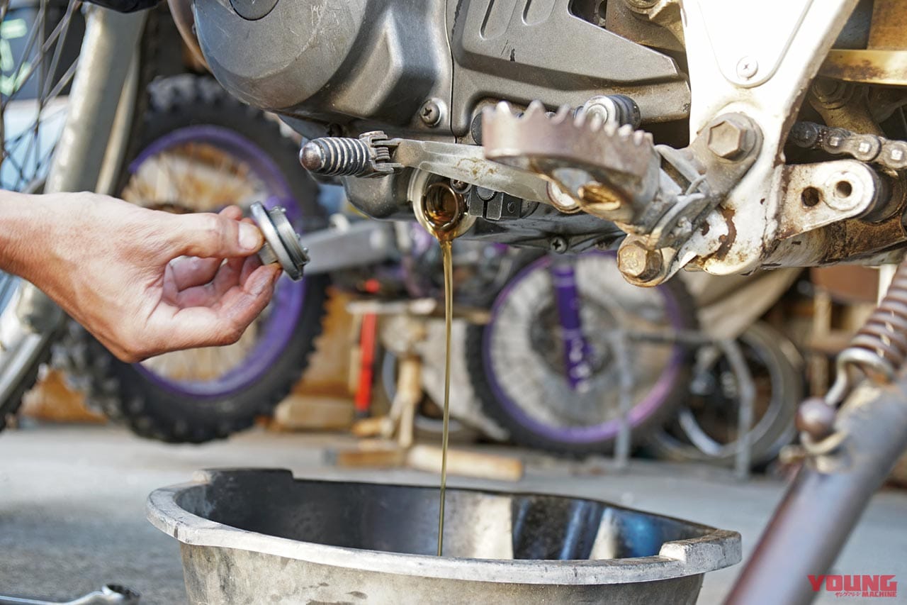 |愛車を好調に保つ! 簡単オフロード車チェック&メンテナンス【後編:エンジンオイルチェック etc.】