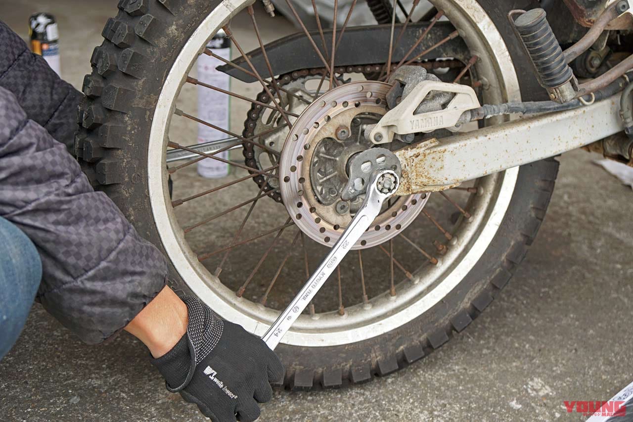 |愛車を好調に保つ! 簡単オフロード車チェック&メンテナンス【後編:エンジンオイルチェック etc.】