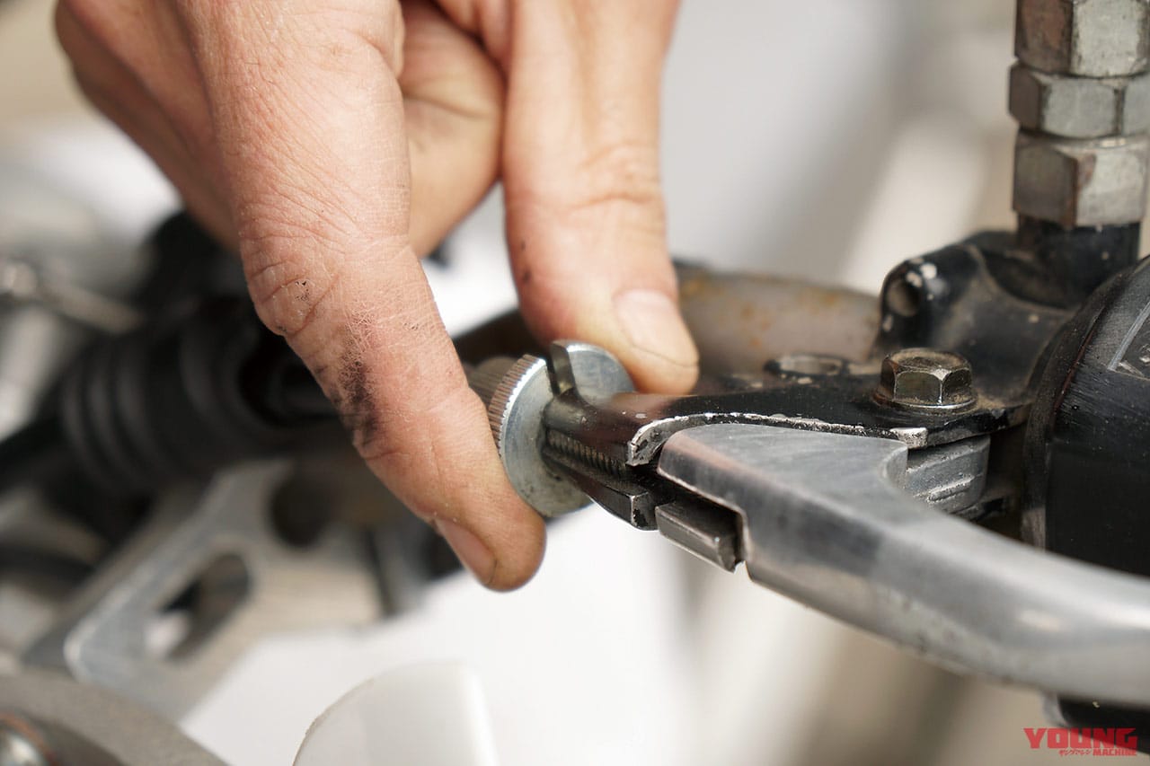 |愛車を好調に保つ! 簡単オフロード車チェック&メンテナンス【後編:エンジンオイルチェック etc.】