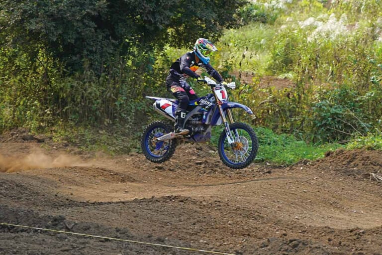 渡辺学のオフロードライディング指南|フープス|モトクロスヴィレッジ|飛んでみる|コブが連続するセクション=フープスにチャレンジしてみよう!!〈渡辺学のオフロードライディング指南〉