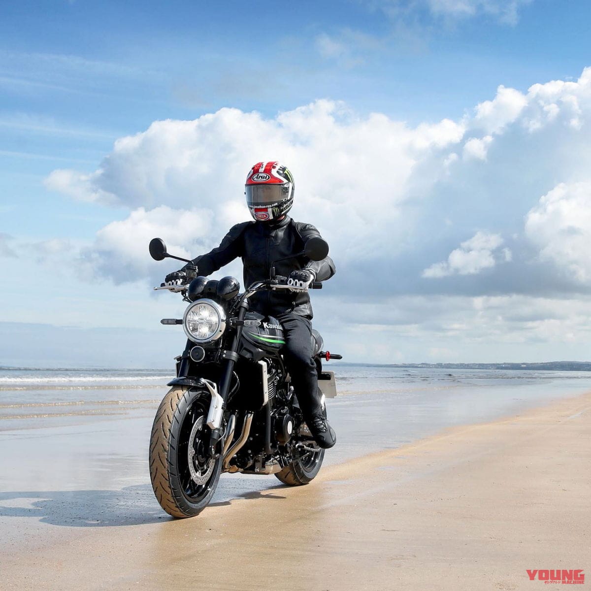 Jonathan Rea with Z900RS|ZX-10RRからZ900RSへ! 初めての愛車、砂浜でトラコンも試すジョナサン・レイ