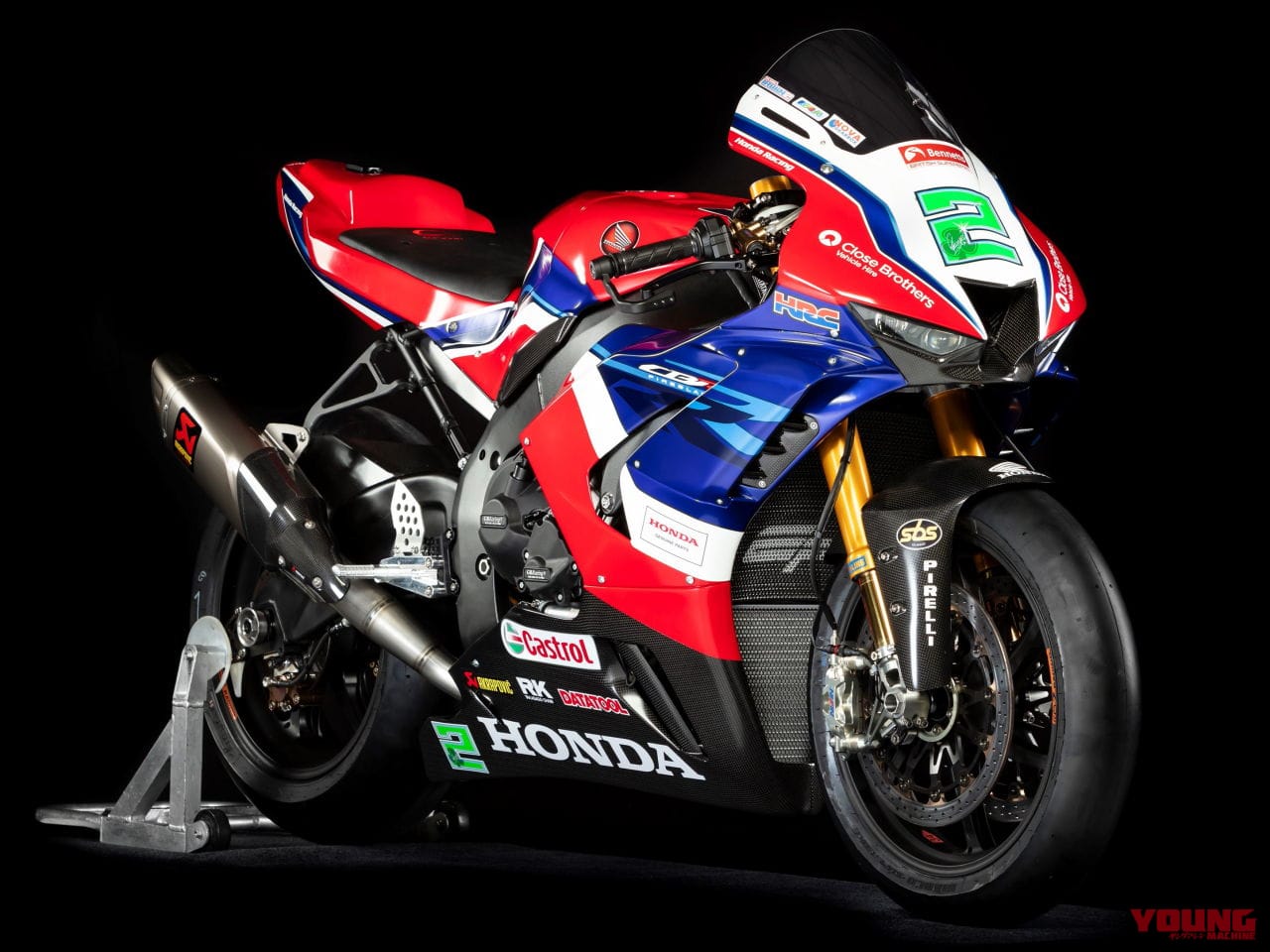 |【動画】その差は2秒872! ホンダ「CBR1000RR-R」ノーマル車とスーパーバイクマシンが対決