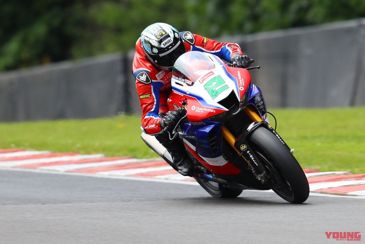 |【動画】その差は2秒872! ホンダ「CBR1000RR-R」ノーマル車とスーパーバイクマシンが対決