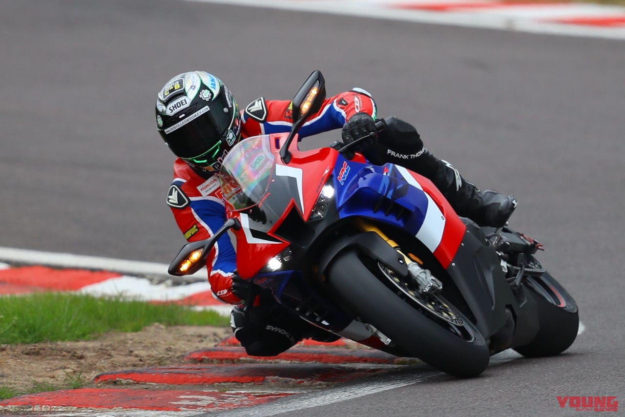 |【動画】その差は2秒872! ホンダ「CBR1000RR-R」ノーマル車とスーパーバイクマシンが対決
