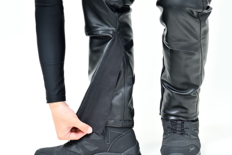 イージス 360°リフレクト透湿防水防寒STRONGジャケット&パンツ|〈ワークマン〉2021-2022秋冬バイク用アイテム9選…ツインヒーターJKTほか