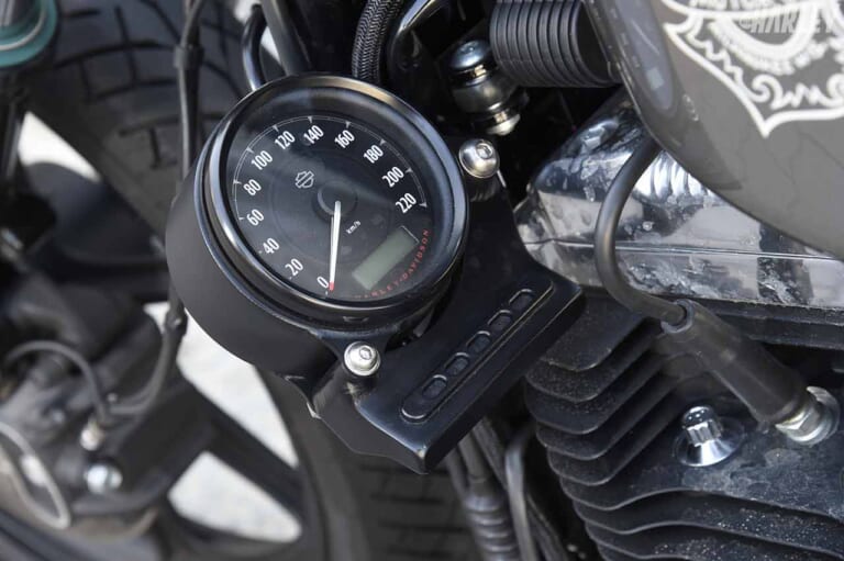 ハーレーダビッドソンXL1200Xフォーティエイト|トランプサイクルカスタム|サイドマウントメーター|スポーツスターらしい軽快感と運動性能をカスタムでUP!【ハーレーダビッドソンのある暮らし】