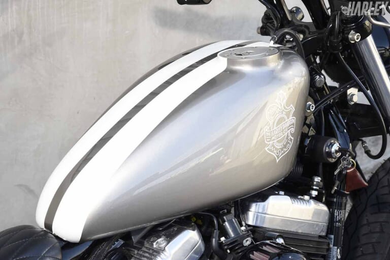 ハーレーダビッドソンXL1200Xフォーティエイト|トランプサイクルカスタム|ローマウントタンク|スポーツスターらしい軽快感と運動性能をカスタムでUP!【ハーレーダビッドソンのある暮らし】