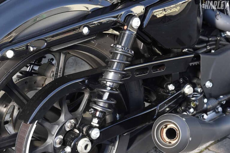 ハーレーダビッドソンXL1200Xフォーティエイト|トランプサイクルカスタム|レーシングブロスリアサスペンション|スポーツスターらしい軽快感と運動性能をカスタムでUP!【ハーレーダビッドソンのある暮らし】