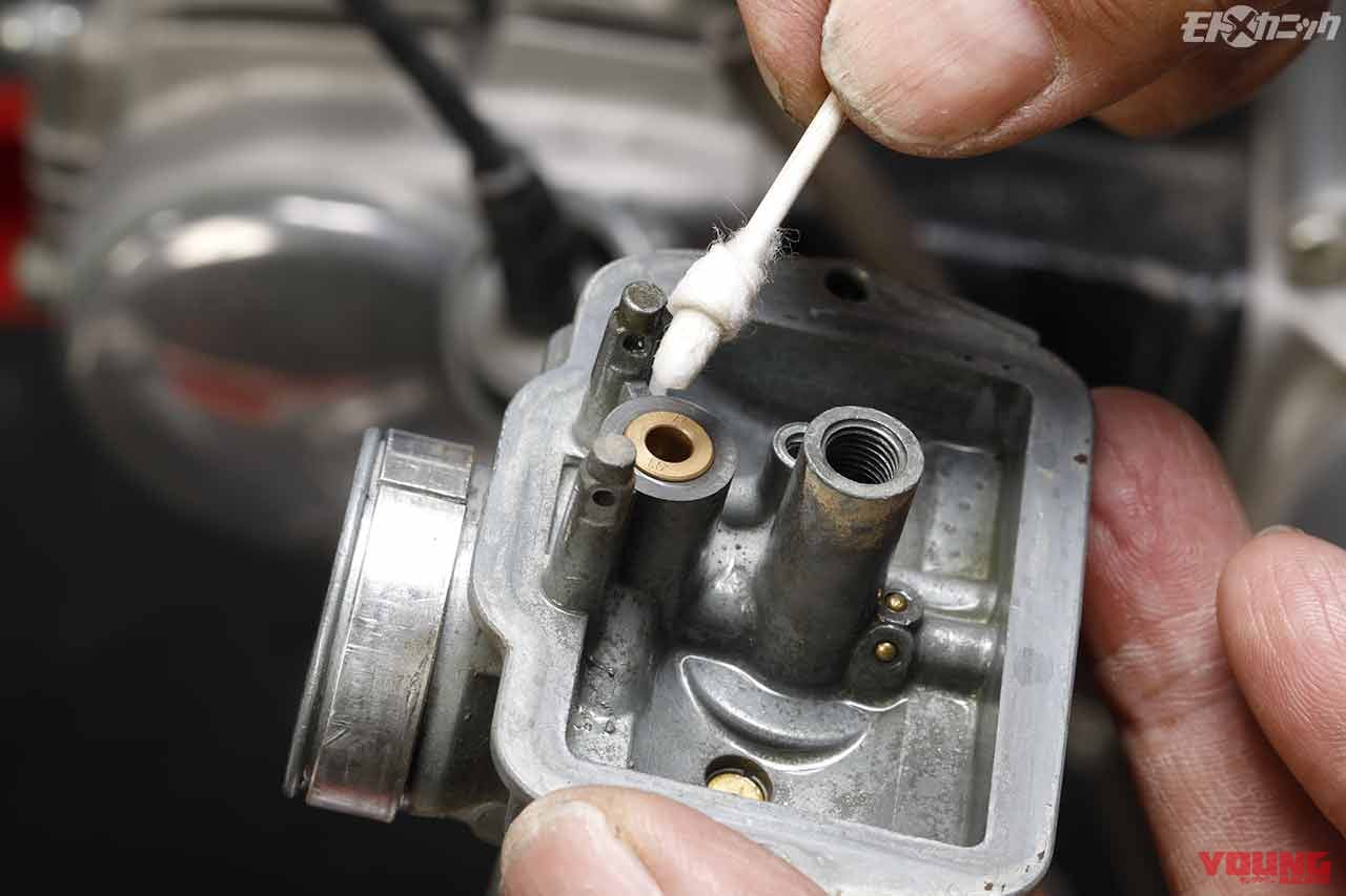 |しばらく乗る予定のないキャブレター車は”ガソリンを抜いておく”のが鉄則