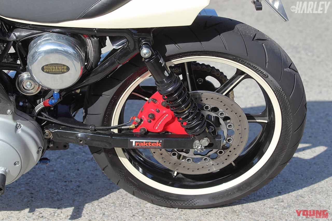 ハーレーカスタム・サンダンス エボニー&アイボリー|リヤまわり|ハーレーカスタム・サンダンス エボニー&アイボリー【車体の完成度の高さに見る達人の技の凄み】