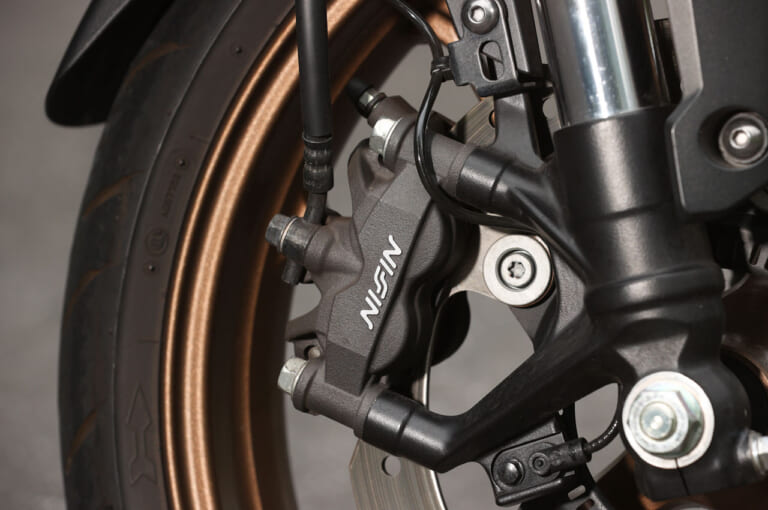 ホンダ CB250R|ラジアルマウントキャリパー|ホンダCB250Rディテール写真解説【スポーツライディングのスタートにふさわしい基礎マシン】