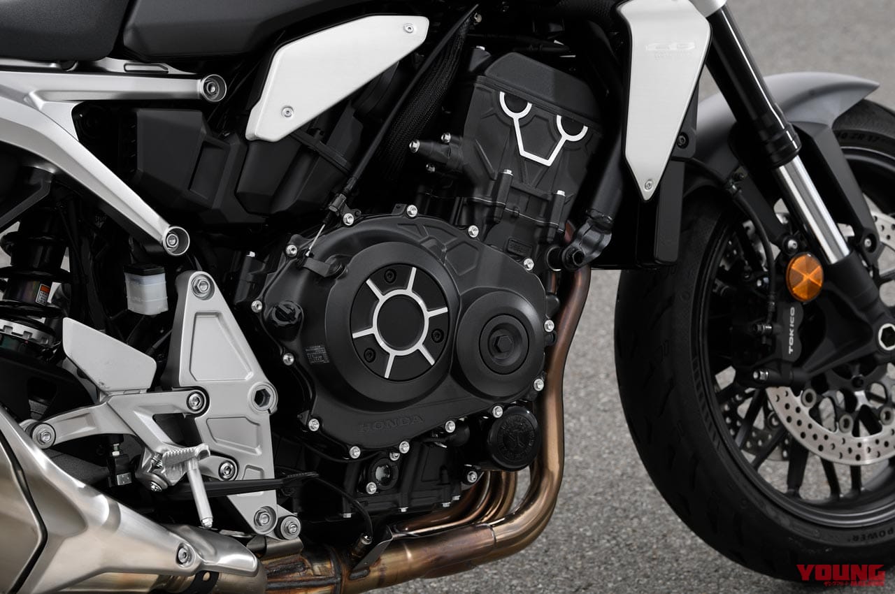 |ホンダCB1000R試乗インプレッション【電脳強化でより近未来的に】