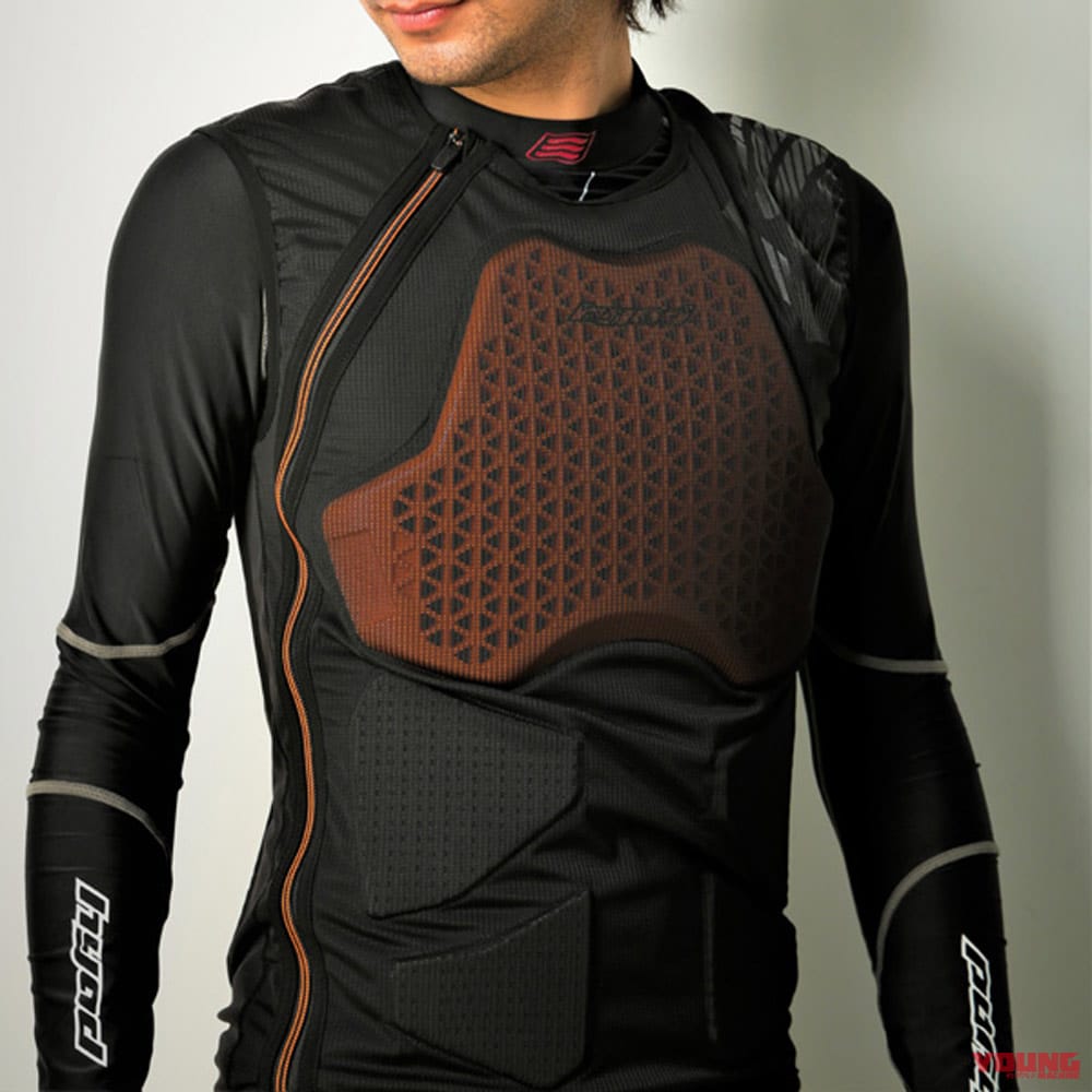 アナタの生命を守る"プロテクター"の選び方|インナー一体型|胸を保護すれば10人に3人は助かる!! アナタの生命を守る”プロテクター”の選び方