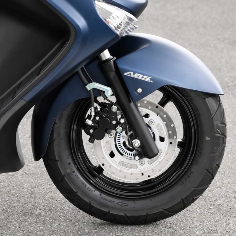 SUZUKI BURGMAN 200 ABS|スズキ バーグマン200 ABS 試乗インプレッション【ついにABSを獲得! 絶妙なサイズ感が光る】