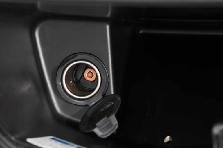 SUZUKI BURGMAN 200 ABS|スズキ バーグマン200 ABS 試乗インプレッション【ついにABSを獲得! 絶妙なサイズ感が光る】