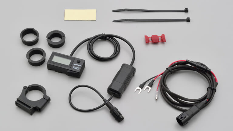 デイトナ｜デジタル電圧計＆USB電源Type-Cイープラスチャージャー｜セット内容