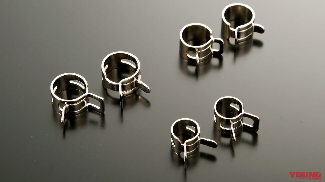 |自在に曲げられて汗もかきにくいブレーキフルードリザーバーホース〈ベビーフェイス〉