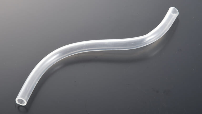 ベビーフェイス ブレーキフルード リザーバーホース|自在に曲げられて汗もかきにくいブレーキフルードリザーバーホース〈ベビーフェイス〉