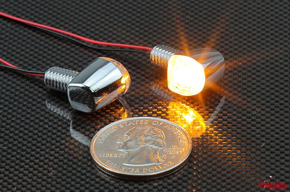 キジマ|ウインカーランプNANOシングル クロームメッキ|目立たないのに主張する! 車検対応の極小LEDウインカーにクールなメッキ仕様が登場〈キジマ〉