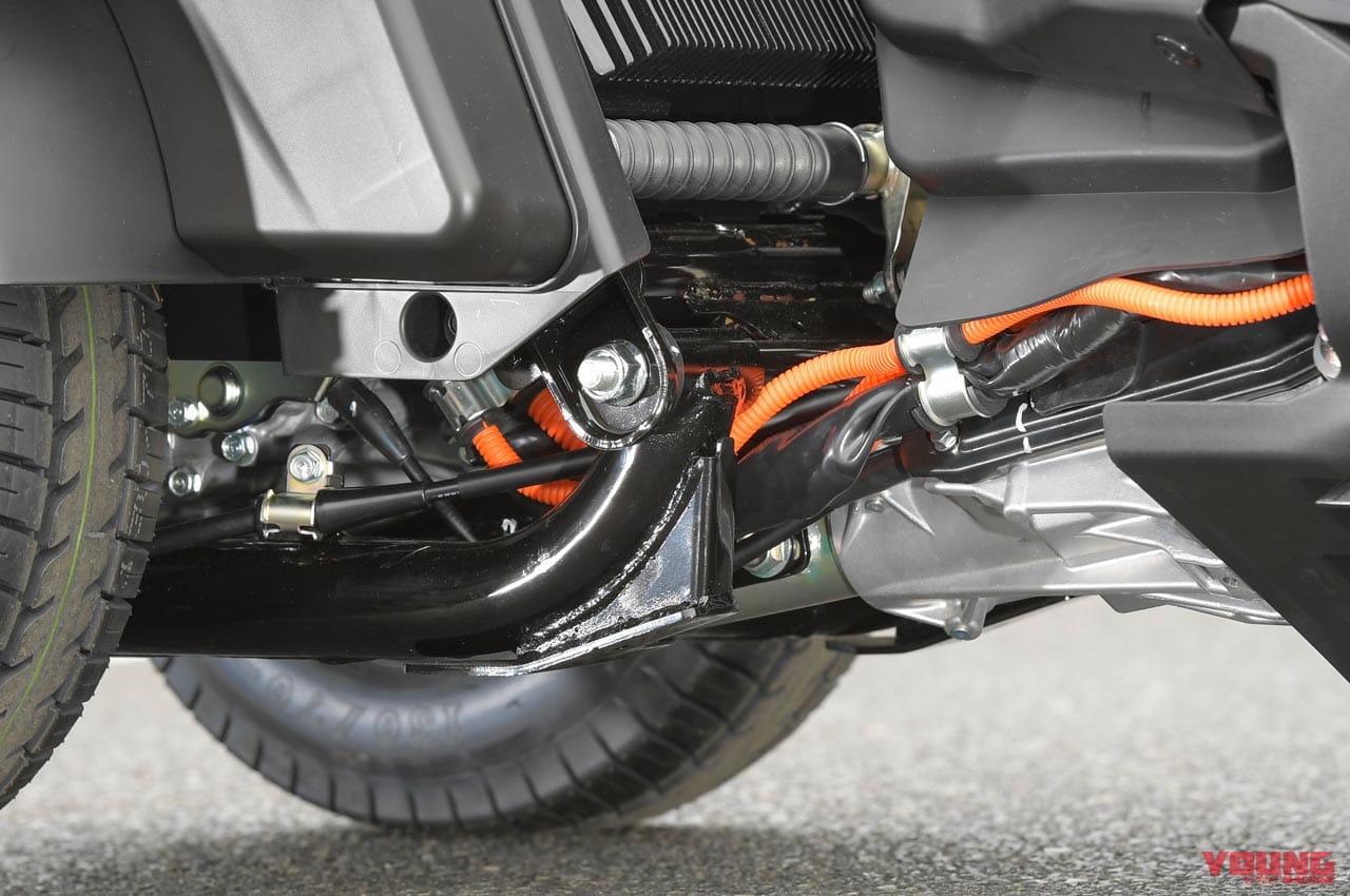 ホンダ ジャイロe:|モーター&ジョイント|乗って楽しい業務用電動3輪スクーター・ホンダ ジャイロe:試乗インプレッション