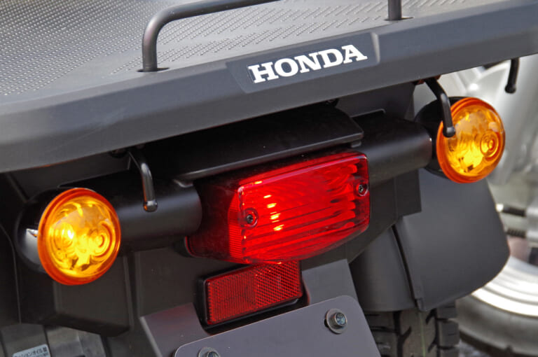 ホンダ ジャイロe:|テールランプ|乗って楽しい業務用電動3輪スクーター・ホンダ ジャイロe:試乗インプレッション
