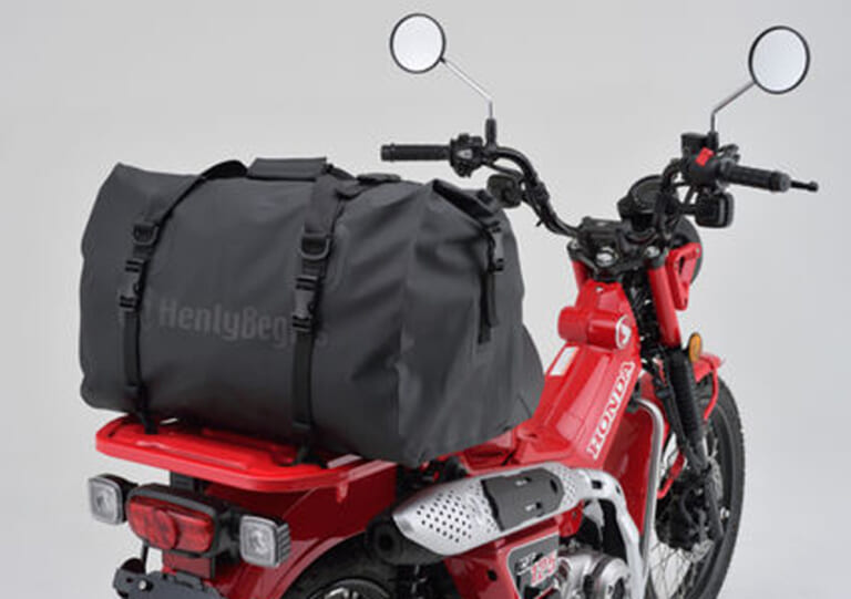 ヘンリービギンズ 防水シートバッグ DH-749|ヤンマシ的ホットアイテムピックアップ×12選〈SHOEI/HJC/ゼウス/クシタニ etc.〉