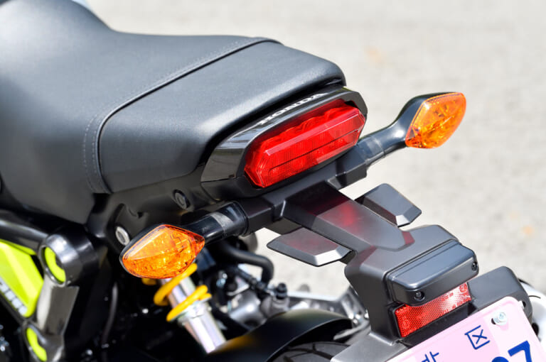 ホンダ グロム|テールランプ|通勤通学と遊びを両立! ホンダ グロム試乗インプレッション【5速化でよりスポーティーに】