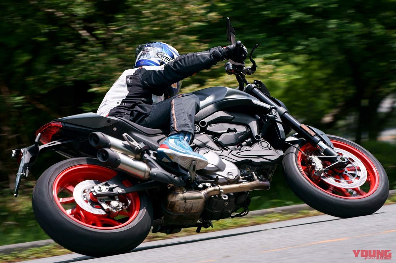 ドゥカティ モンスター+|丸山浩試乗インプレッション|手も足も届く新時代ドカ! ドゥカティ「モンスター+」試乗インプレッション by 丸山浩