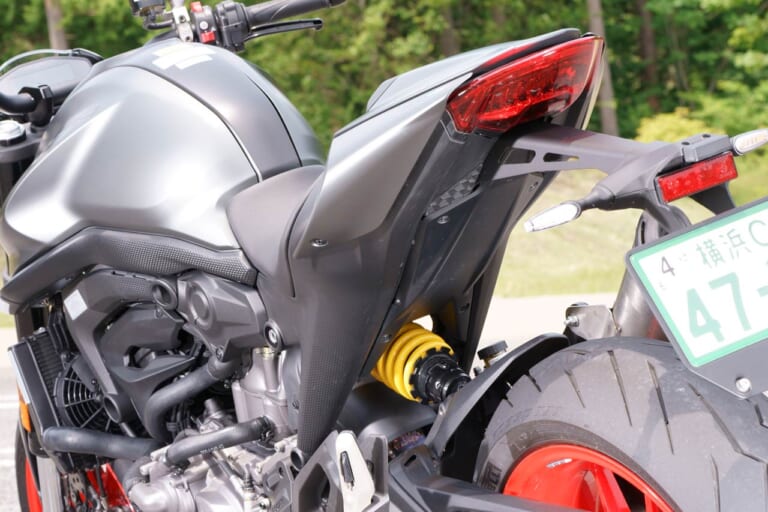 DUCATI MONSTER+|ドゥカティ モンスター+ ディテール写真解説【29年目の大変革で新たな時代を切り開く】