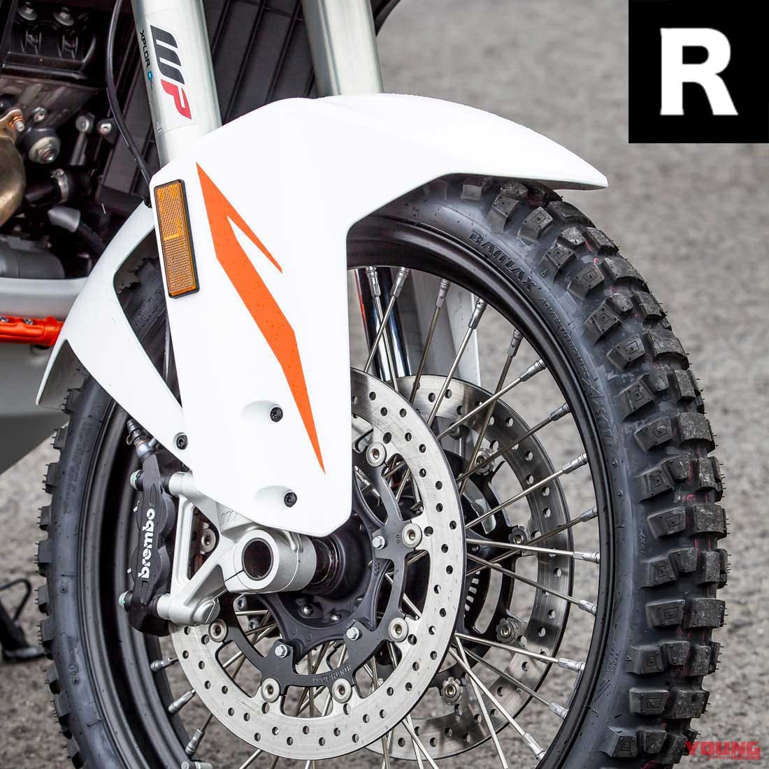 |KTM 1290スーパーアドベンチャーS/R ディテール写真比較【コンパクト&オフ性能アップ】