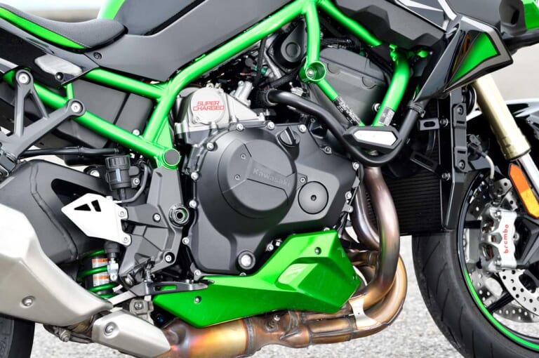カワサキZ H2 SE|エンジン|カワサキZ H2 SE試乗インプレッション【振り幅の広い電子制御サスペンションで魅力アップ】