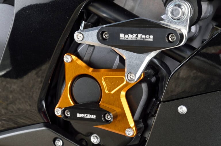 ベビーフェイス|フレームスライダーR.Lset|ニンジャZX-10Rカスタム|ニンジャZX-10Rベビーフェイスカスタム【SBKウェポンにパフォーマンスパーツが登場】