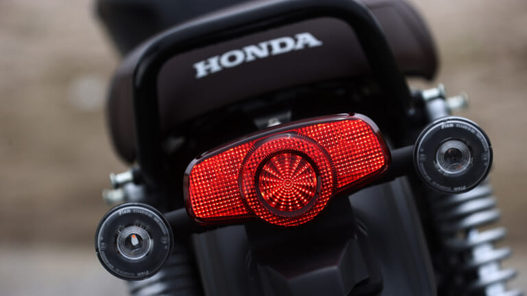ホンダ GB350|テールランプ|ホンダGB350ディテール写真解説【扱いやすさとフィーリングにこだわる新世代ネイキッド】