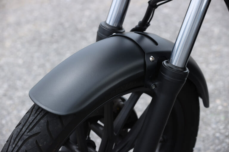 ホンダ GB350|フェンダー|ホンダGB350ディテール写真解説【扱いやすさとフィーリングにこだわる新世代ネイキッド】