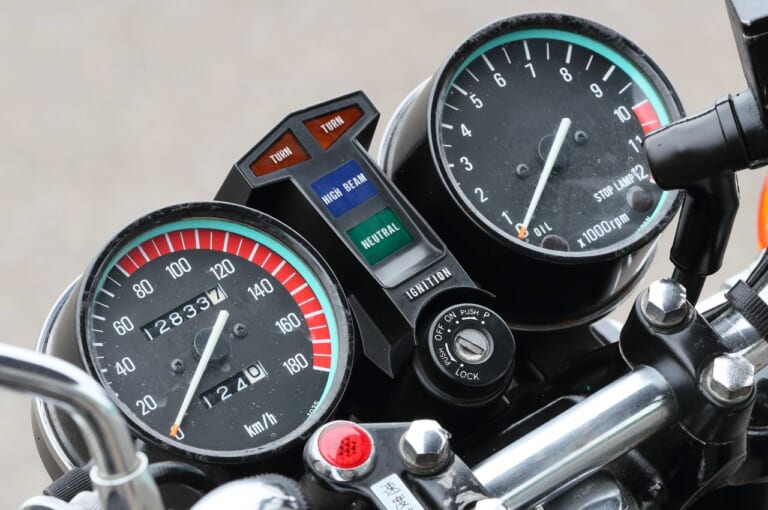 ’80s国産名車|カワサキZ400FX|メーター|’80s国産名車・カワサキZ400FX再見【新時代を開拓したカワサキ初の400ccマルチ】
