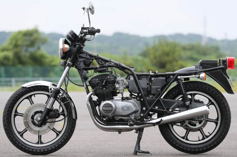 ’80s国産名車|カワサキZ400FX|E3|’80s国産名車・カワサキZ400FX完調メンテナンス【エンジン腰上オーバーホールで往年の輝きを復活!】