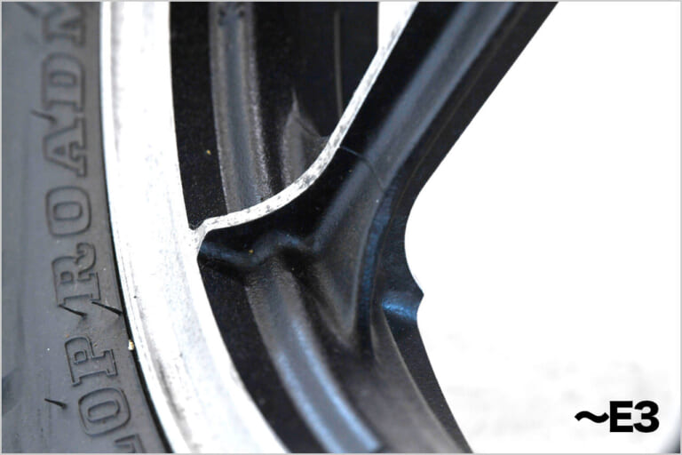 ’80s国産名車|カワサキZ400FX|ホイール|’80s国産名車・カワサキZ400FX完調メンテナンス【エンジン腰上オーバーホールで往年の輝きを復活!】